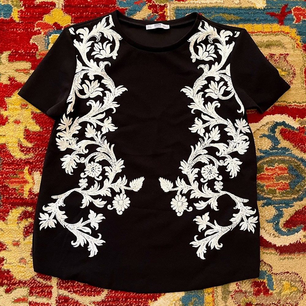 Zara Black Top with White Detail